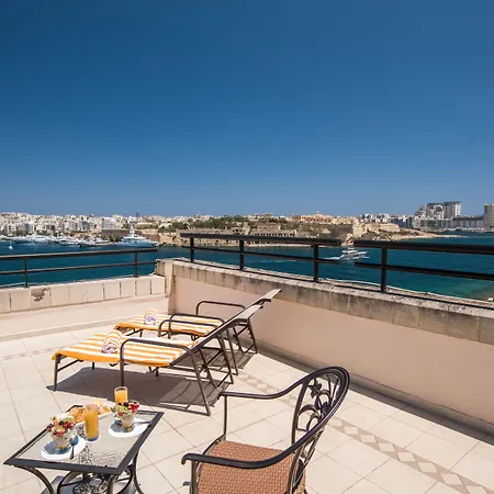 Grand Excelsior אתר נופש Floriana