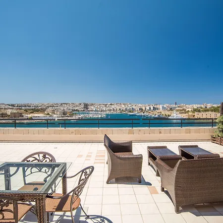 グランド エクセシオール 5*