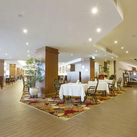 אתר נופש Grand Excelsior Floriana