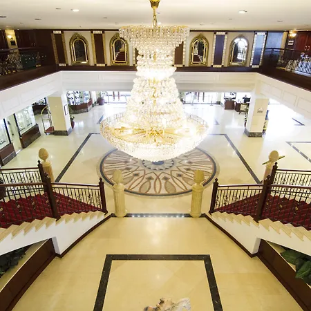 אתר נופש Grand Excelsior Floriana