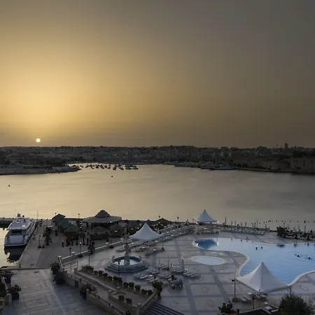 Grand Excelsior Üdülőközpont