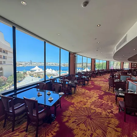 Grand Excelsior Üdülőközpont 5*