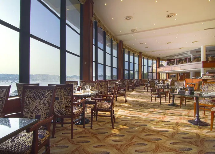 Üdülőközpont Grand Excelsior 5*